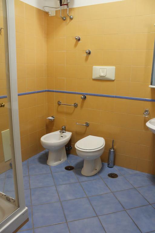 Ancelle Sorrento - Casa D'Accoglienza Otel Castellammare di Stabia Oda fotoğraf