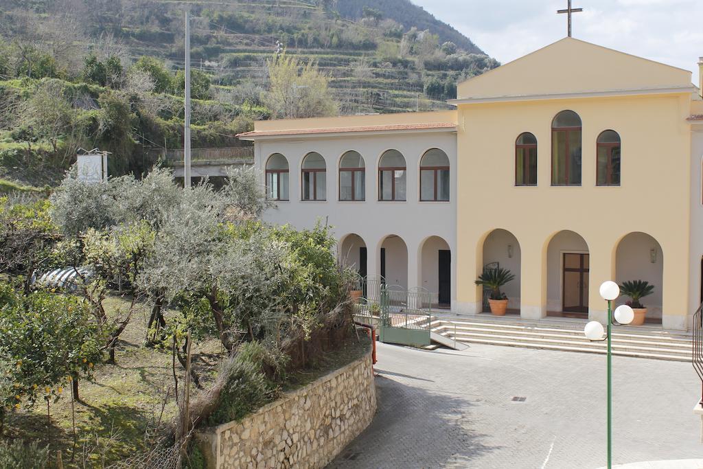 Ancelle Sorrento - Casa D'Accoglienza Otel Castellammare di Stabia Dış mekan fotoğraf