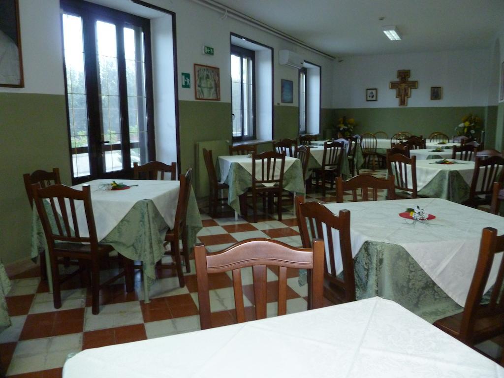 Ancelle Sorrento - Casa D'Accoglienza Otel Castellammare di Stabia Dış mekan fotoğraf